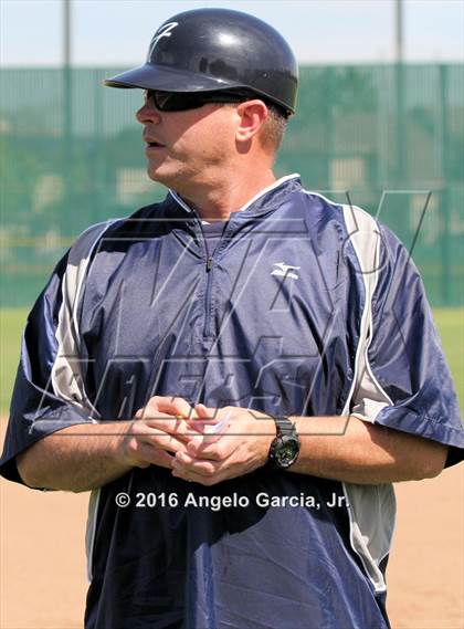 Thumbnail 1 in Amador Valley vs Freedom photogallery.