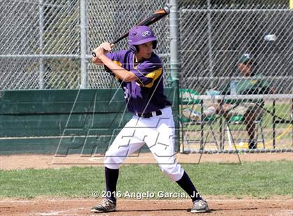 Thumbnail 2 in Amador Valley vs Freedom photogallery.