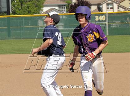 Thumbnail 1 in Amador Valley vs Freedom photogallery.