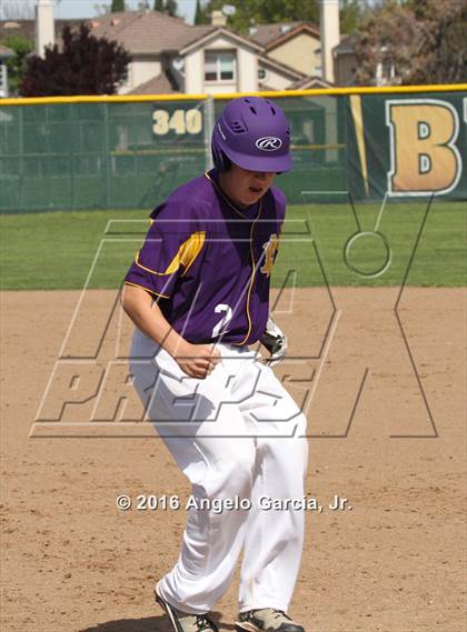 Thumbnail 3 in Amador Valley vs Freedom photogallery.