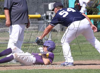 Thumbnail 2 in Amador Valley vs Freedom photogallery.