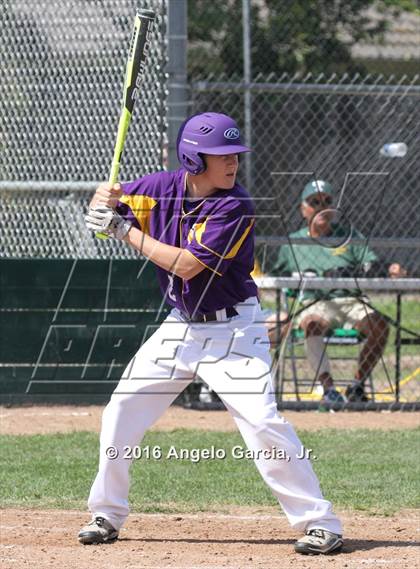 Thumbnail 3 in Amador Valley vs Freedom photogallery.