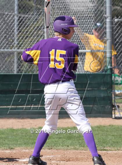 Thumbnail 2 in Amador Valley vs Freedom photogallery.