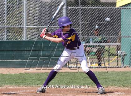 Thumbnail 2 in Amador Valley vs Freedom photogallery.
