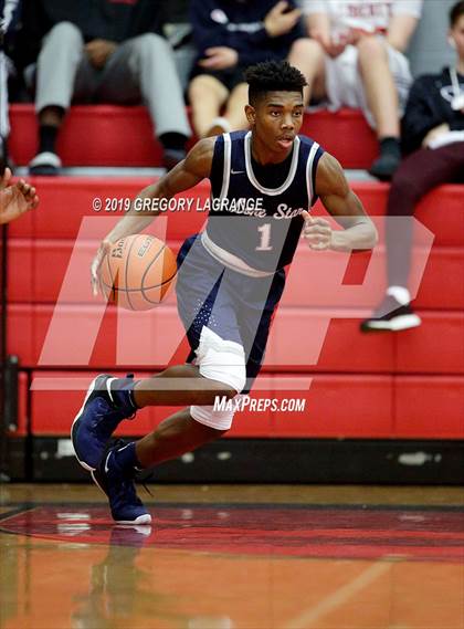 Thumbnail 2 in Lone Star vs Liberty photogallery.