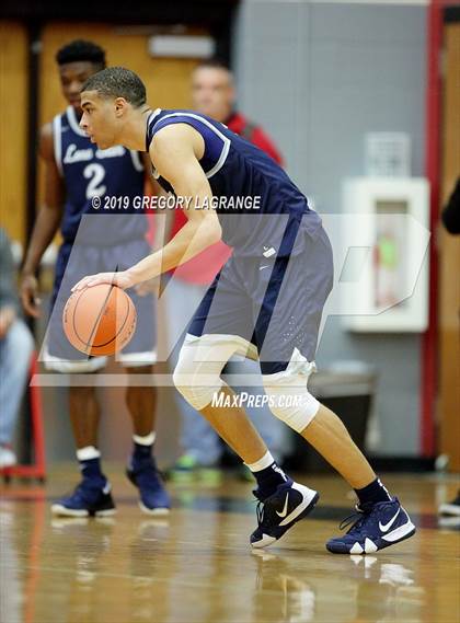 Thumbnail 3 in Lone Star vs Liberty photogallery.