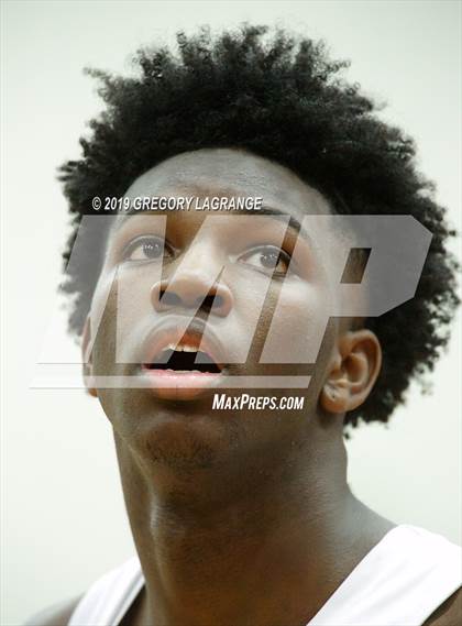 Thumbnail 1 in Lone Star vs Liberty photogallery.