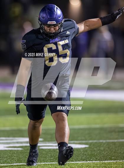 Thumbnail 2 in North Kansas City vs. Lee's Summit (MSHSAA Class 6 District 7 Final) photogallery.