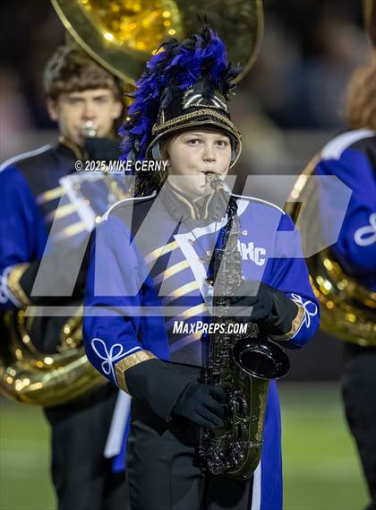 Thumbnail 3 in North Kansas City vs. Lee's Summit (MSHSAA Class 6 District 7 Final) photogallery.