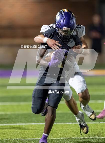 Thumbnail 2 in North Kansas City vs. Lee's Summit (MSHSAA Class 6 District 7 Final) photogallery.