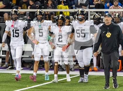 Thumbnail 1 in North Kansas City vs. Lee's Summit (MSHSAA Class 6 District 7 Final) photogallery.