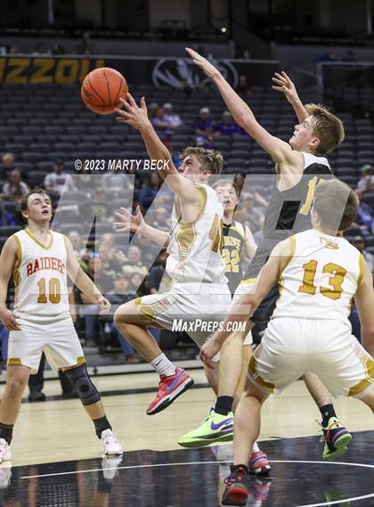 Thumbnail 1 in Higbee vs North Shelby (Norm Stewart Classic) photogallery.