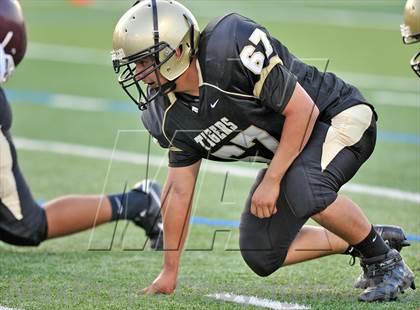 Thumbnail 2 in Irving Gold @ Lewisville White photogallery.