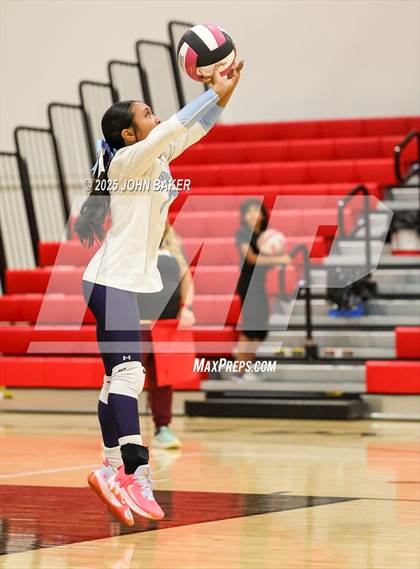 Thumbnail 2 in JV: Oasis Academy @ Pershing County photogallery.