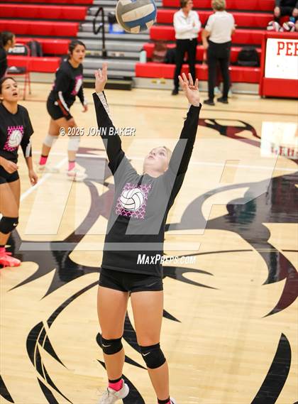 Thumbnail 2 in JV: Oasis Academy @ Pershing County photogallery.