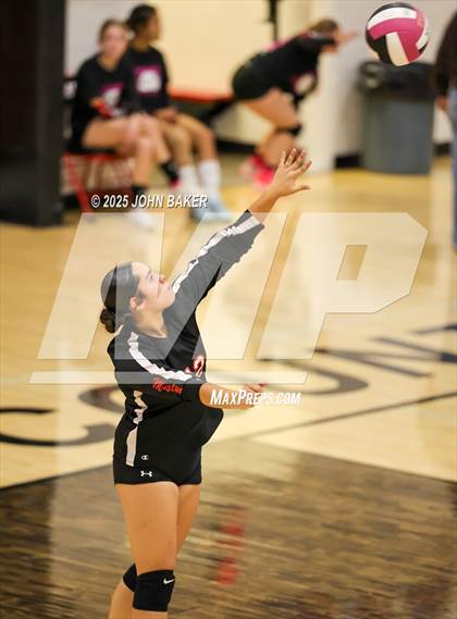 Thumbnail 2 in JV: Oasis Academy @ Pershing County photogallery.