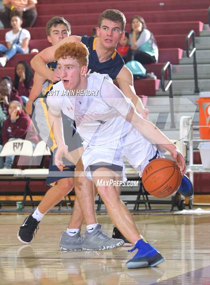 Thumbnail 3 in Bellevue vs. Pinnacle (Rancho Mirage Holiday Invitational) photogallery.