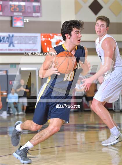 Thumbnail 3 in Bellevue vs. Pinnacle (Rancho Mirage Holiday Invitational) photogallery.