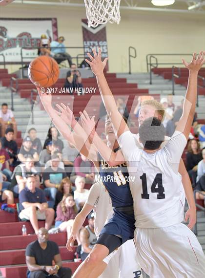 Thumbnail 2 in Bellevue vs. Pinnacle (Rancho Mirage Holiday Invitational) photogallery.
