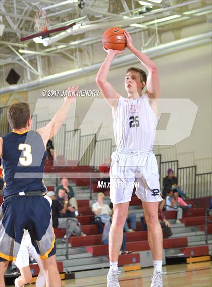 Thumbnail 1 in Bellevue vs. Pinnacle (Rancho Mirage Holiday Invitational) photogallery.