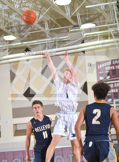 Thumbnail 3 in Bellevue vs. Pinnacle (Rancho Mirage Holiday Invitational) photogallery.