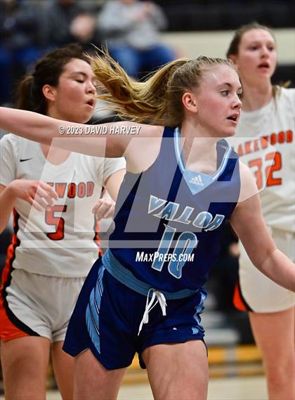 Thumbnail 2 in Valor Christian @ Lakewood photogallery.