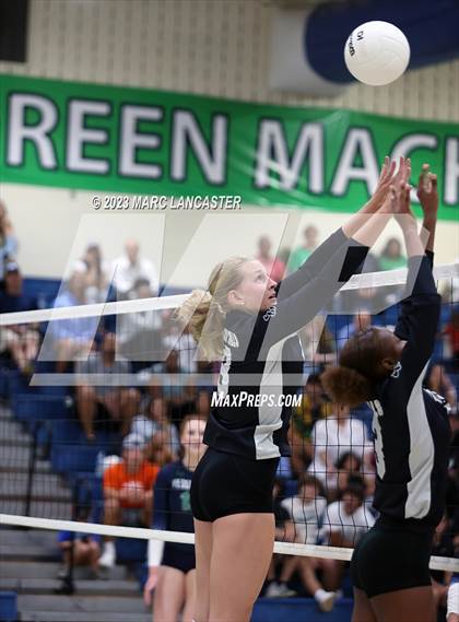 Thumbnail 2 in Hickory Ridge @ Weddington photogallery.