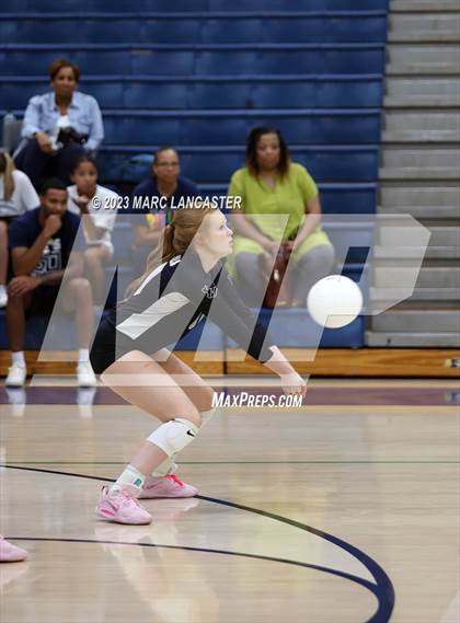 Thumbnail 1 in Hickory Ridge @ Weddington photogallery.