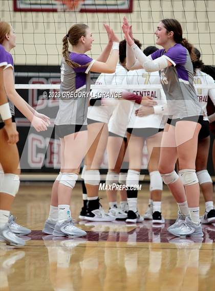 Thumbnail 3 in Timber Creek vs Keller Central photogallery.