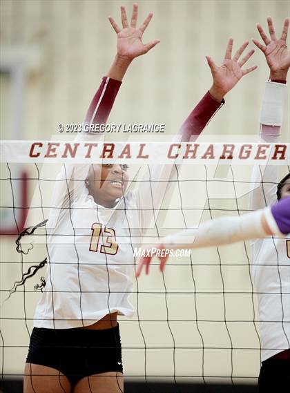 Thumbnail 2 in Timber Creek vs Keller Central photogallery.
