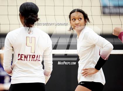 Thumbnail 3 in Timber Creek vs Keller Central photogallery.