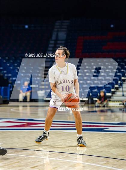 Thumbnail 3 in Thatcher @ Sabino (MLK Basketball Classic) photogallery.
