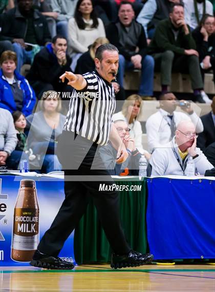 Thumbnail 2 in Seton Catholic Central vs. Irvington (NYSPHSAA Class B Final) photogallery.