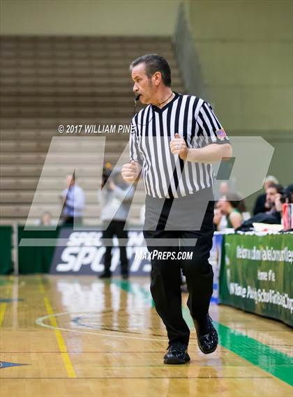 Thumbnail 3 in Seton Catholic Central vs. Irvington (NYSPHSAA Class B Final) photogallery.