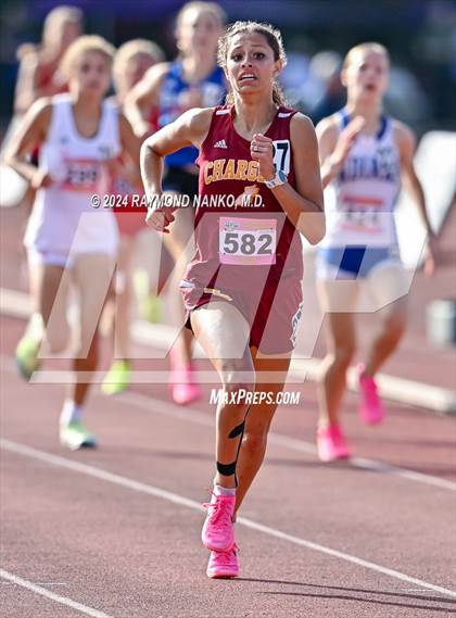 Thumbnail 3 in IHSAA Finals (1600 Meter)  photogallery.