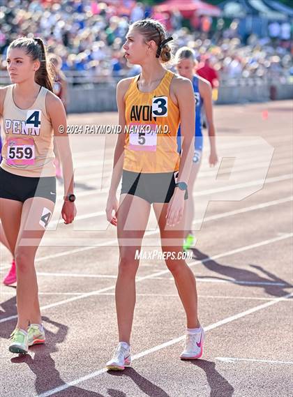 Thumbnail 2 in IHSAA Finals (1600 Meter)  photogallery.