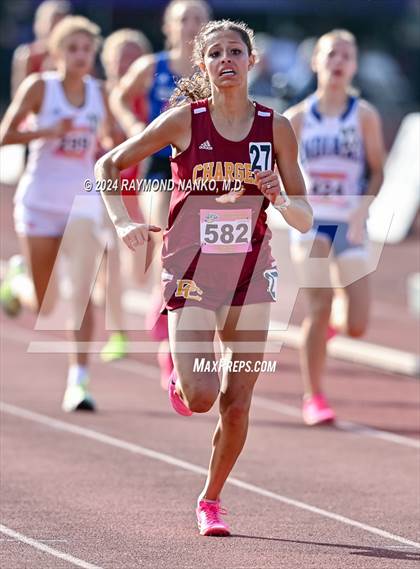 Thumbnail 2 in IHSAA Finals (1600 Meter)  photogallery.