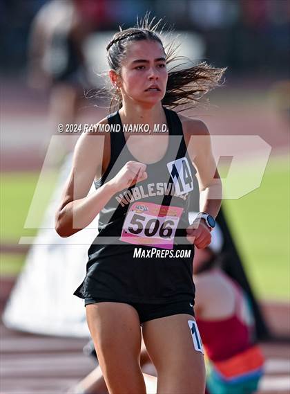 Thumbnail 1 in IHSAA Finals (1600 Meter)  photogallery.