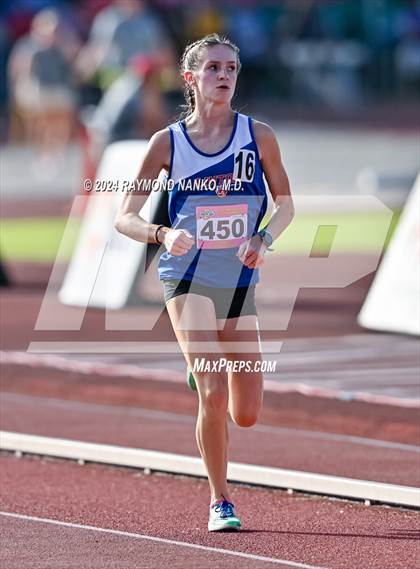 Thumbnail 3 in IHSAA Finals (1600 Meter)  photogallery.