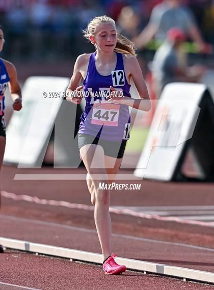 Thumbnail 1 in IHSAA Finals (1600 Meter)  photogallery.