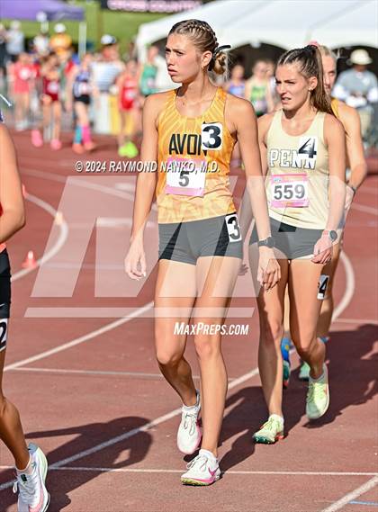 Thumbnail 1 in IHSAA Finals (1600 Meter)  photogallery.