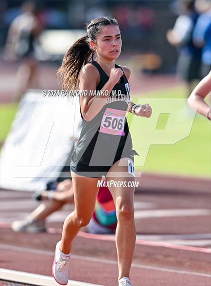 Thumbnail 3 in IHSAA Finals (1600 Meter)  photogallery.
