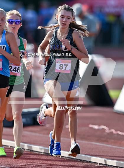 Thumbnail 3 in IHSAA Finals (1600 Meter)  photogallery.