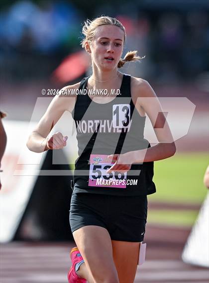 Thumbnail 3 in IHSAA Finals (1600 Meter)  photogallery.