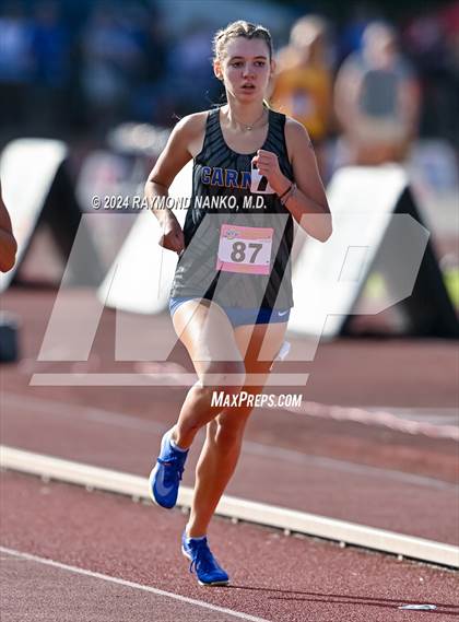 Thumbnail 3 in IHSAA Finals (1600 Meter)  photogallery.