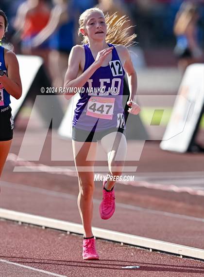 Thumbnail 1 in IHSAA Finals (1600 Meter)  photogallery.