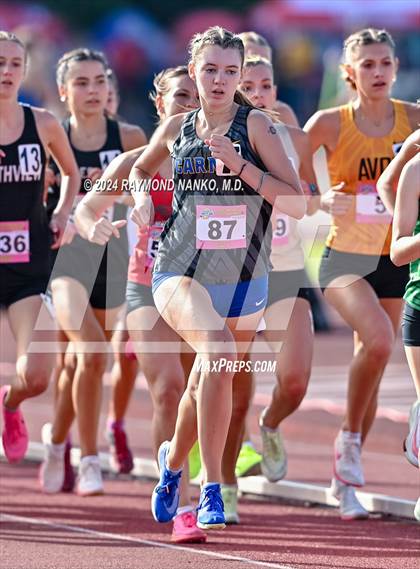 Thumbnail 2 in IHSAA Finals (1600 Meter)  photogallery.