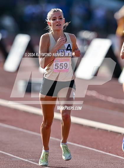 Thumbnail 1 in IHSAA Finals (1600 Meter)  photogallery.