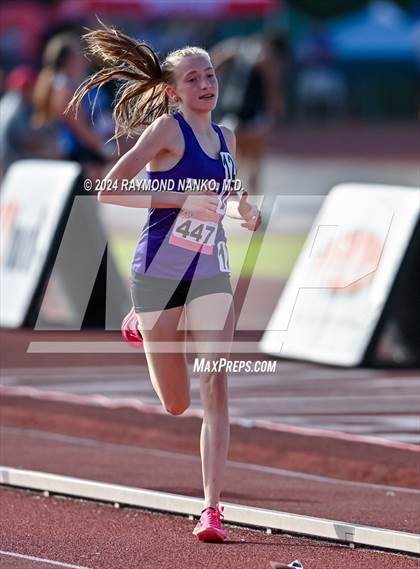 Thumbnail 3 in IHSAA Finals (1600 Meter)  photogallery.