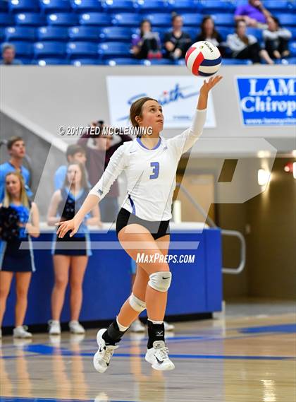 Thumbnail 3 in  Har-ber vs Conway (AAA 7A 3rd Round Playoff) photogallery.